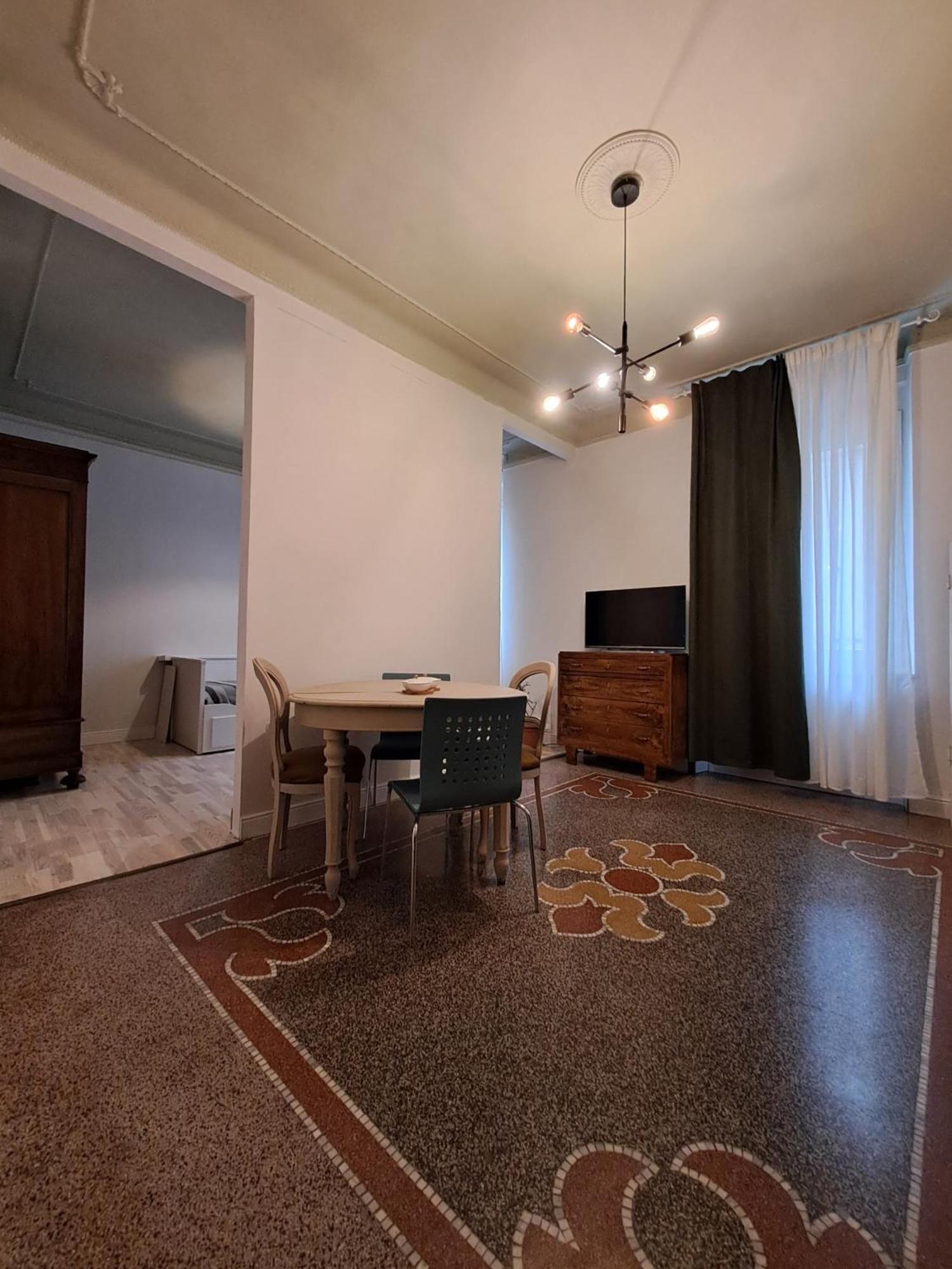 Rock&white Apartment